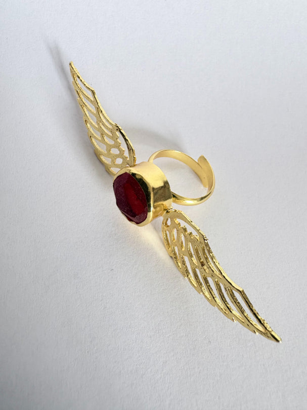 Vihara Garnet Raw stone 18K Gold-Plated brass ring