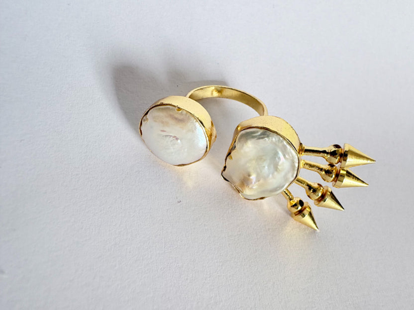 Ishani freshwater baroque pearl ring