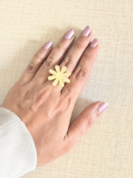Kusum 18K Gold-Plated brass ring