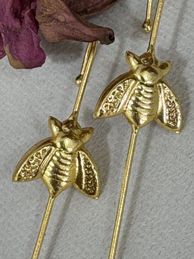 Bhramri 18K Gold-Plated Brass Ear cuff