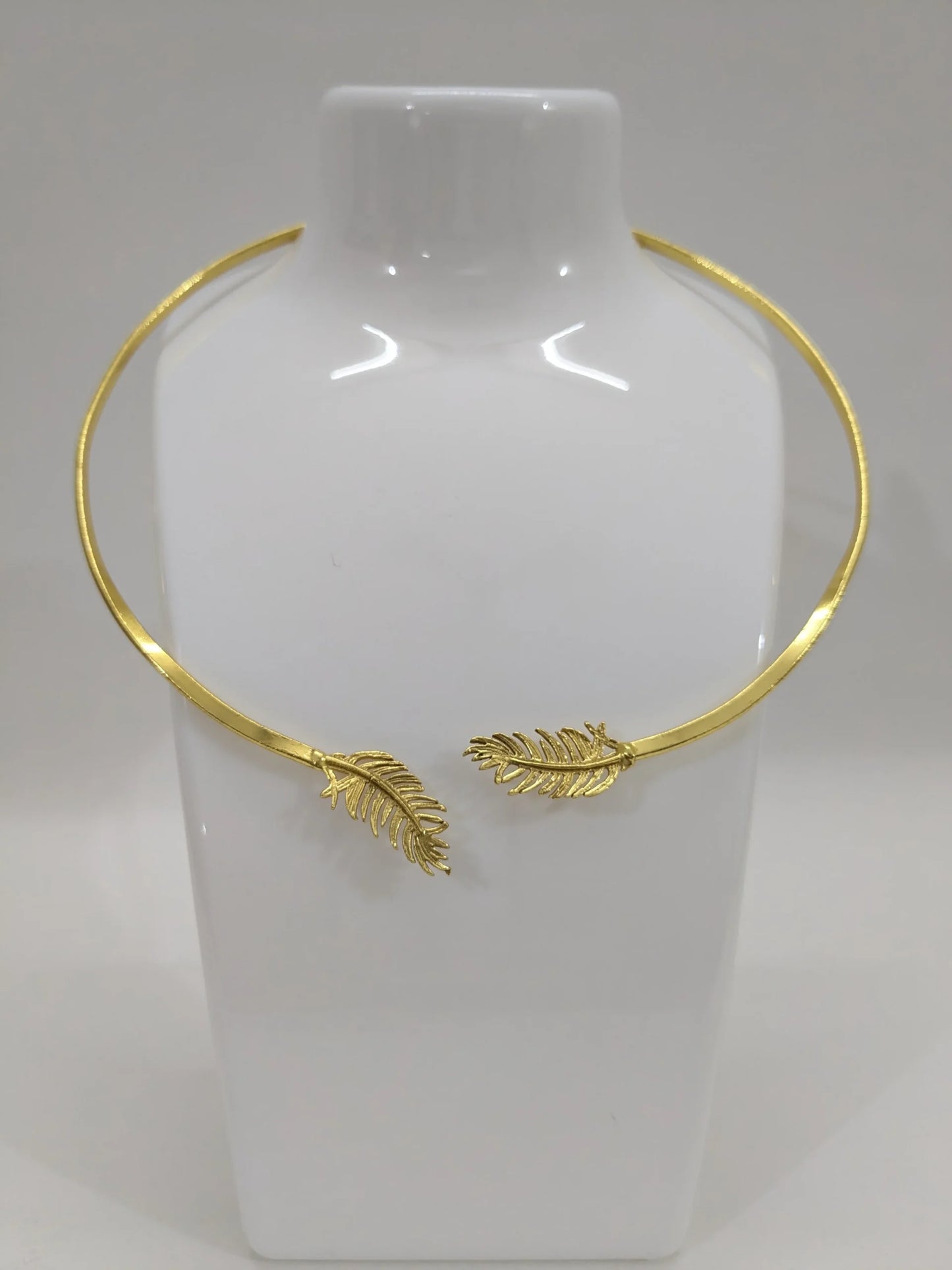 Brass Leafy fern necklace