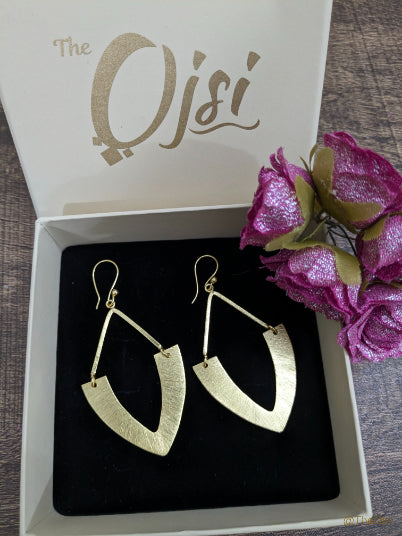 Victory V Drops Brass earrings