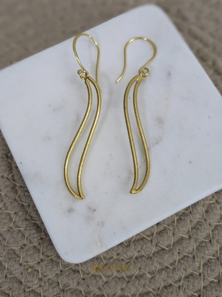 Golden waves brass dangler earrings