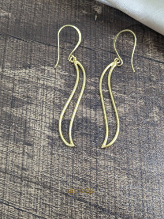 Golden waves brass dangler earrings