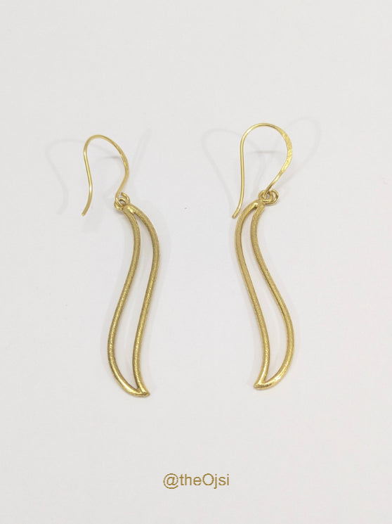 Golden waves brass dangler earrings