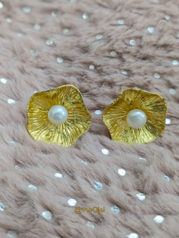 Golden Pearl Bloom brass stud earrings