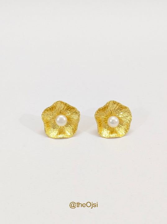Golden Pearl Bloom brass stud earrings