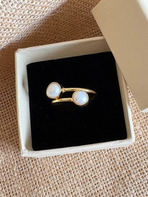 Ira twin freshwater pearl ring