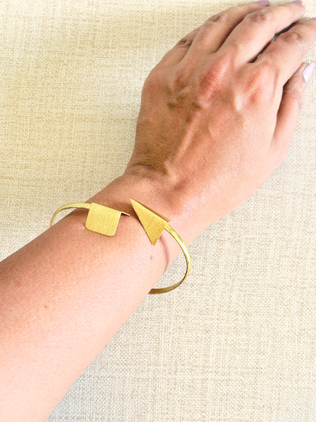 Samatva 18K gold-Plated Brass HandCuff