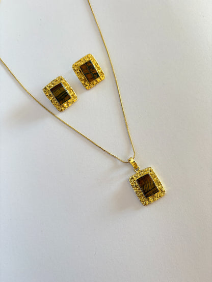 Veerika tiger's eye 18K Gold-Plated Brass Chain Pendant Set