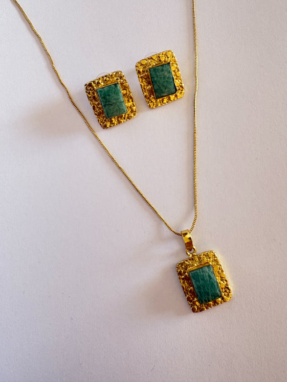Vaani Amazonite 18K Gold-Plated Brass Chain Pendant Set