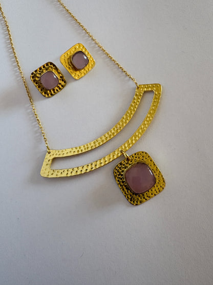 Hridaya rose quartz 18K Gold-Plated Brass Necklace Set