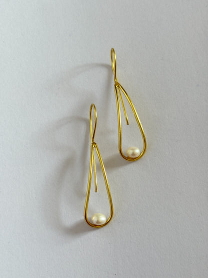 Riva Freshwater pearl 18K Gold-Plated Brass Earrings