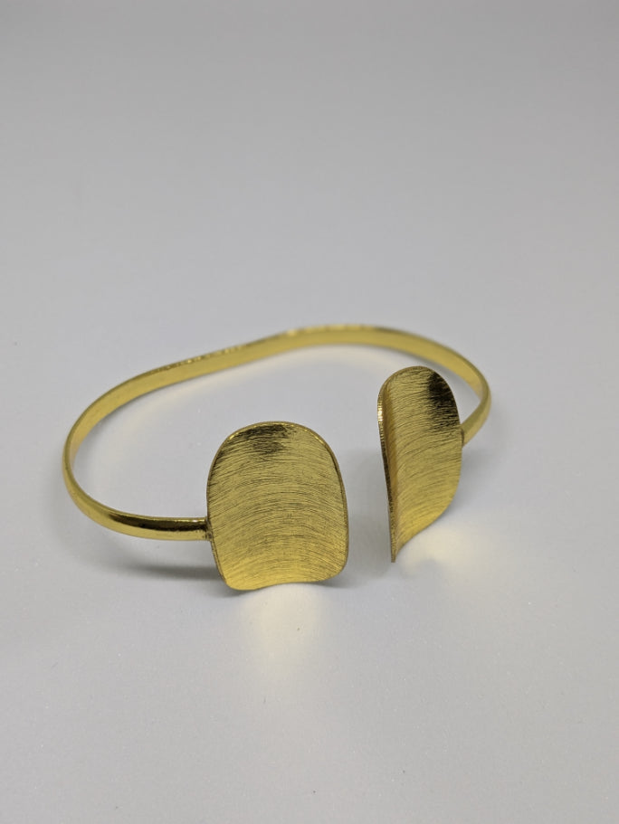 Twin Petals cuff bracelet in Brass with gold plating