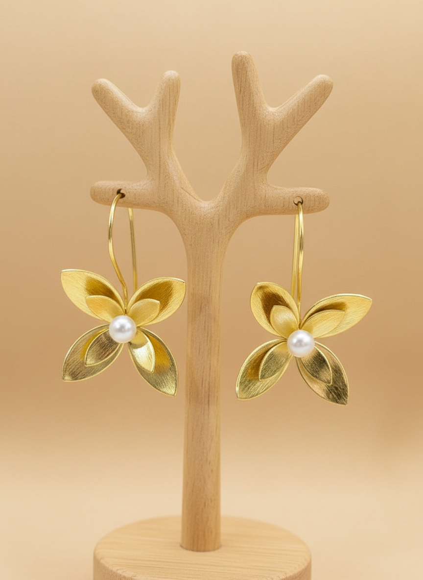 Pushpini Floral 18K Gold-Plated Freshwater Pearl Brass earrings