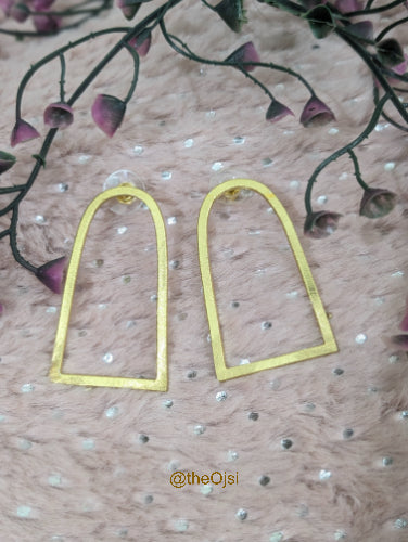 Tirya Golden Frame Hoops brass studs