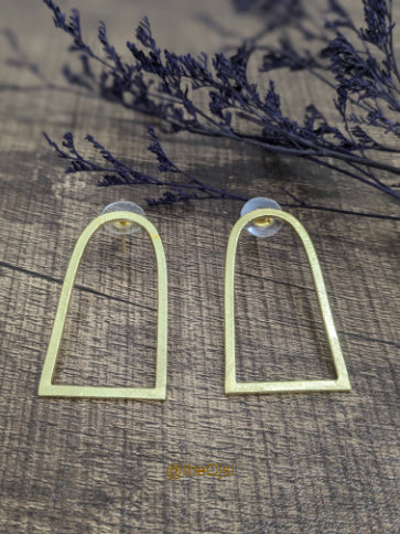 Tirya Golden Frame Hoops brass studs