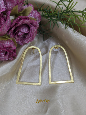 Tirya Golden Frame Hoops brass studs